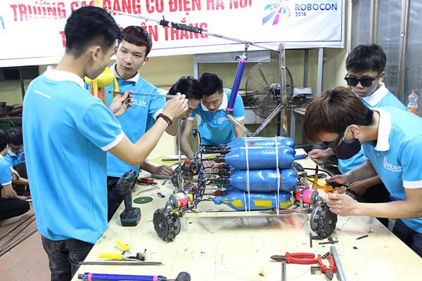 Gắn kết đào tạo nghề với doanh nghiệp ảnh 2